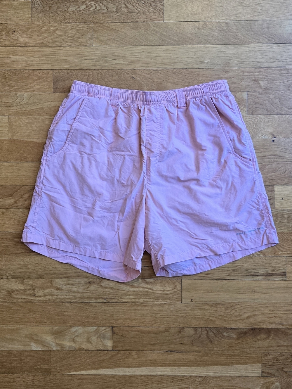 Columbia Men's PFG Backcast III Pink Shorts | Medium